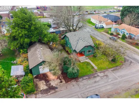 965 N 4th Avenue Stayton OR 97383