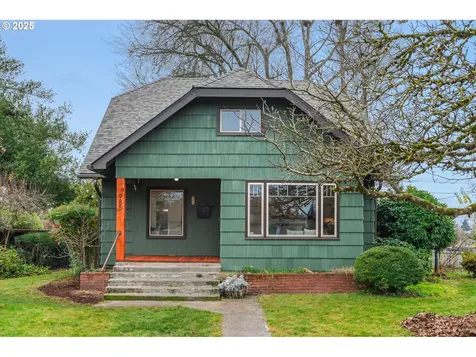 965 N 4th Avenue Stayton OR 97383