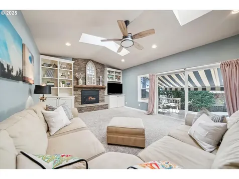 14 Hotspur Street Lake Oswego OR 97035
