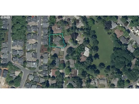 14 Hotspur Street Lake Oswego OR 97035