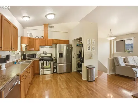340 Kalapuya Way Cottage Grove OR 97424
