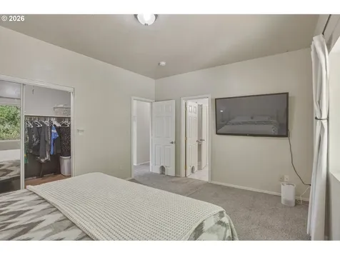 340 Kalapuya Way Cottage Grove OR 97424