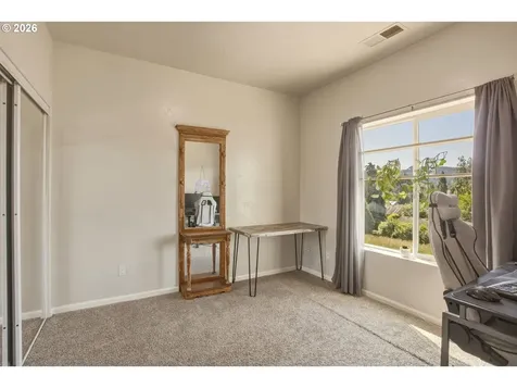 340 Kalapuya Way Cottage Grove OR 97424