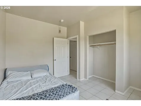 340 Kalapuya Way Cottage Grove OR 97424