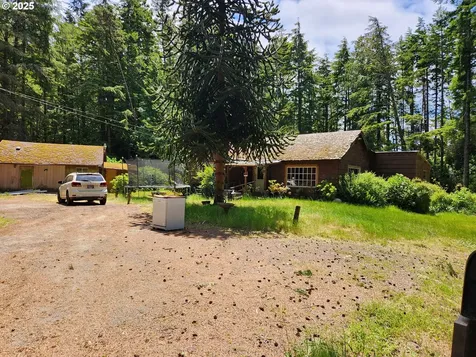 12829 Wildwood Drive North Bend OR 97459