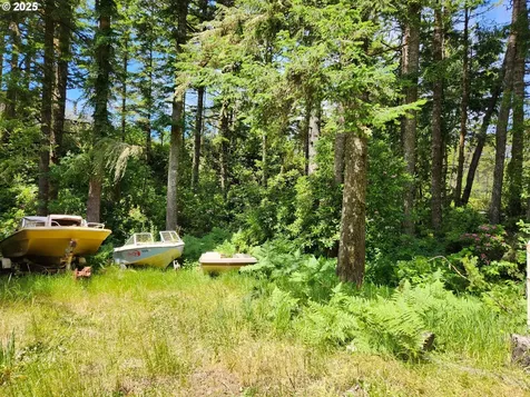 12829 Wildwood Drive North Bend OR 97459