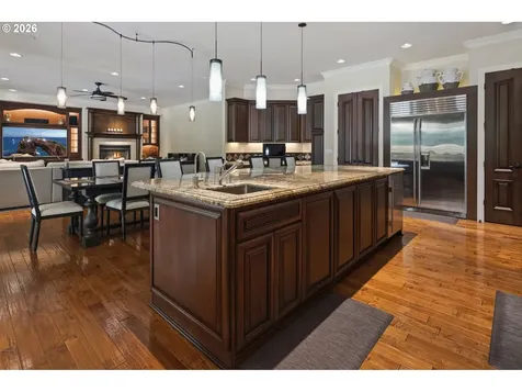 4911 NE Salmon Creek Street Vancouver WA 98686