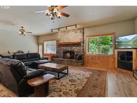 4911 NE Salmon Creek Street Vancouver WA 98686