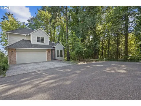 3704 SW 13th Avenue Portland OR 97239