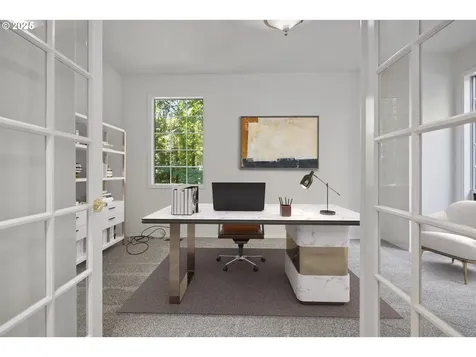 3704 SW 13th Avenue Portland OR 97239