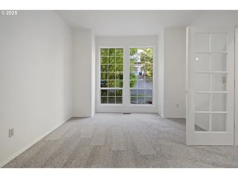 3704 SW 13th Avenue Portland OR 97239