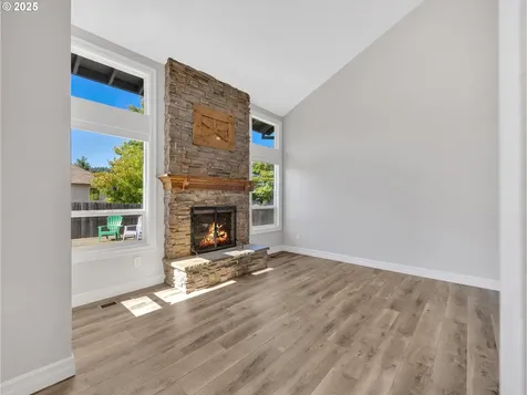 13635 SE 124th Place Clackamas OR 97015