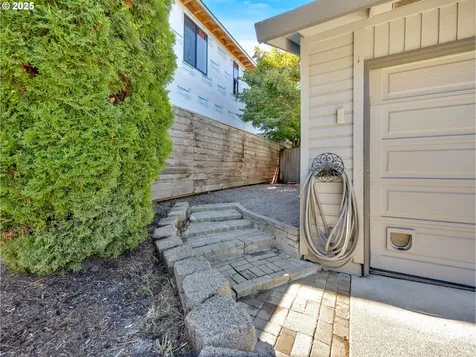 13635 SE 124th Place Clackamas OR 97015