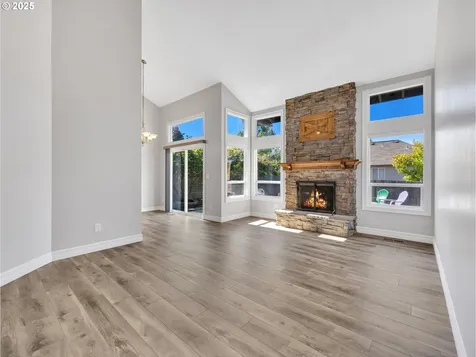 13635 SE 124th Place Clackamas OR 97015