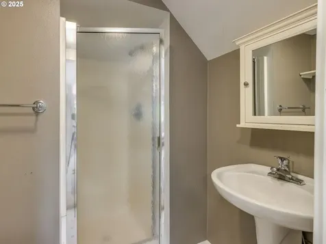 1833 D Street Forest Grove OR 97116