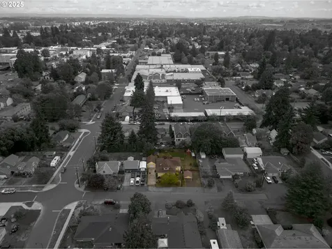 1833 D Street Forest Grove OR 97116