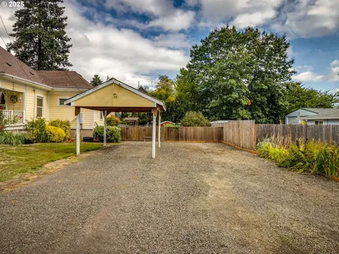 1833 D Street Forest Grove OR 97116