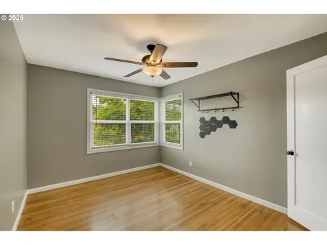 1919 NE 75th Avenue Portland OR 97213