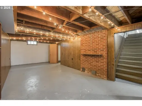 1919 NE 75th Avenue Portland OR 97213