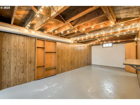 1919 NE 75th Avenue Portland OR 97213