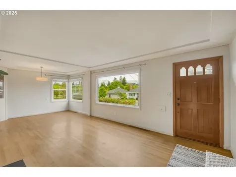 1919 NE 75th Avenue Portland OR 97213