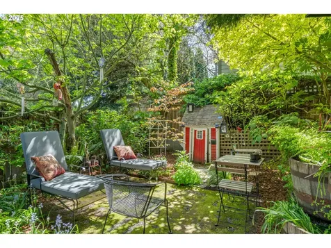130 SW Hooker Street Portland OR 97201