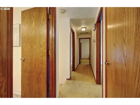 7206 NE Meadows Drive Vancouver WA 98662