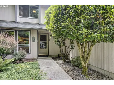 7206 NE Meadows Drive Vancouver WA 98662