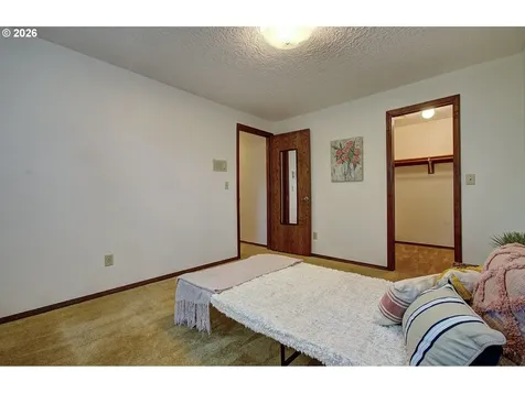 7206 NE Meadows Drive Vancouver WA 98662