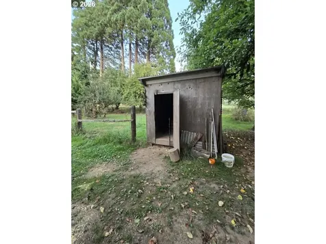 10195 Sweet Creek Road Mapleton OR 97453