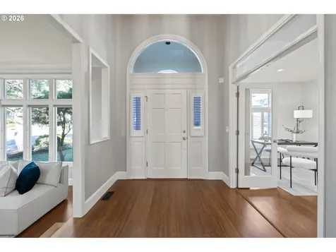 5834 Ridgetop Court Lake Oswego OR 97035