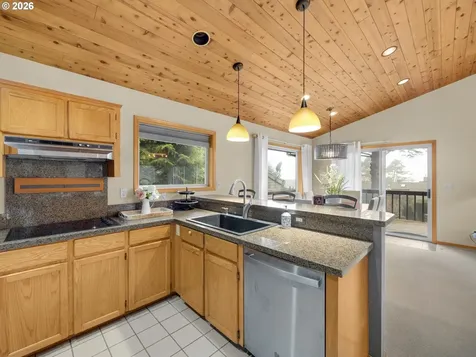 163 Amber Lane Cannon Beach OR 97110