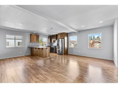 193 N 44th Place Ridgefield WA 98642