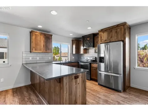 193 N 44th Place Ridgefield WA 98642