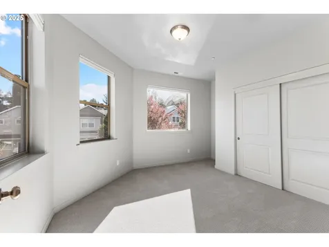 193 N 44th Place Ridgefield WA 98642