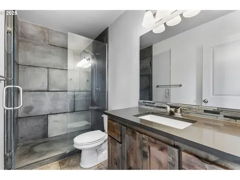 193 N 44th Place Ridgefield WA 98642