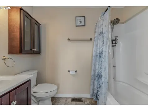 16403 NE 72nd Avenue Vancouver WA 98686