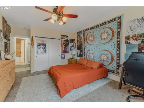 16403 NE 72nd Avenue Vancouver WA 98686