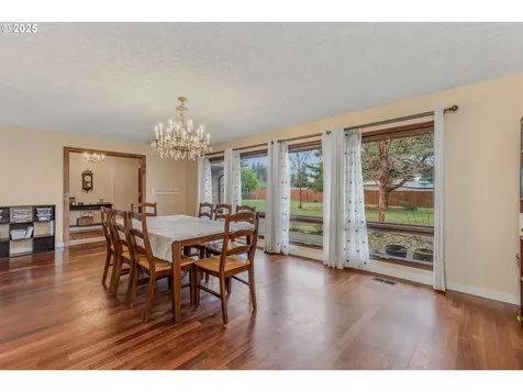16403 NE 72nd Avenue Vancouver WA 98686