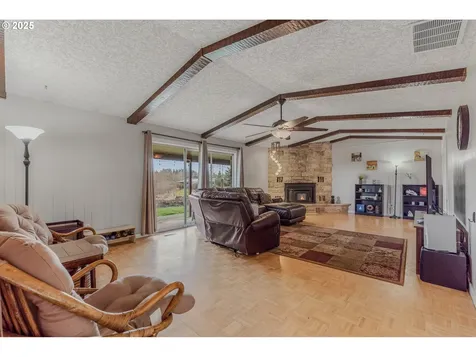 16403 NE 72nd Avenue Vancouver WA 98686