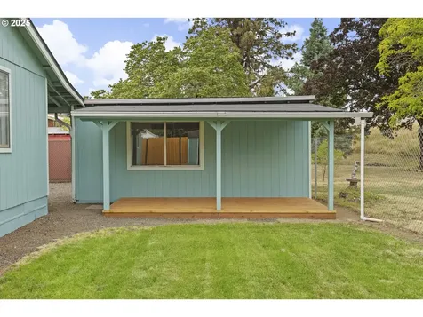 6318 SE 93rd Avenue Portland OR 97266