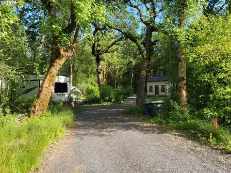 209 Frost Road Winlock WA 98596