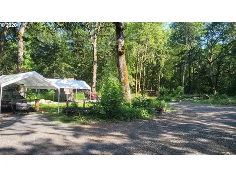 209 Frost Road Winlock WA 98596