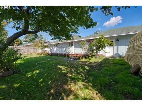 825 Midland Way Brookings OR 97415