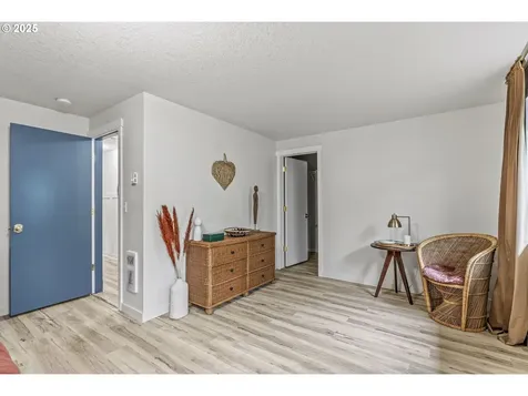 272 Adams Drive Kelso WA 98626