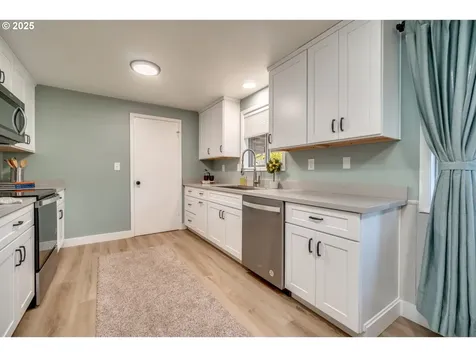 8615 NE 107th Avenue Vancouver WA 98662