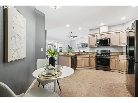 13728 SW 159th Terrace Portland OR 97223