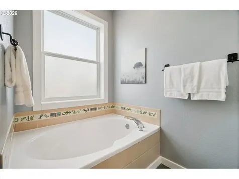 13728 SW 159th Terrace Portland OR 97223