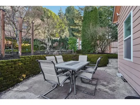 13728 SW 159th Terrace Portland OR 97223