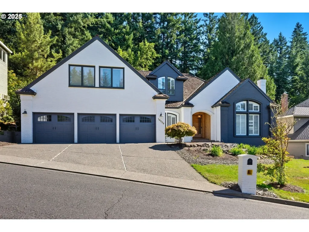 19229 35th Place Lake Oswego OR 97034